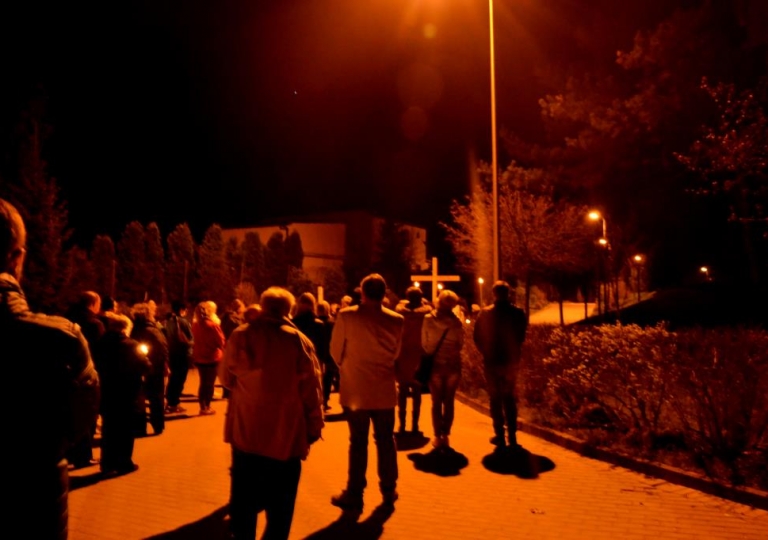 Droga Krzyżowa ze św. Ritą ulicami Głębinowa